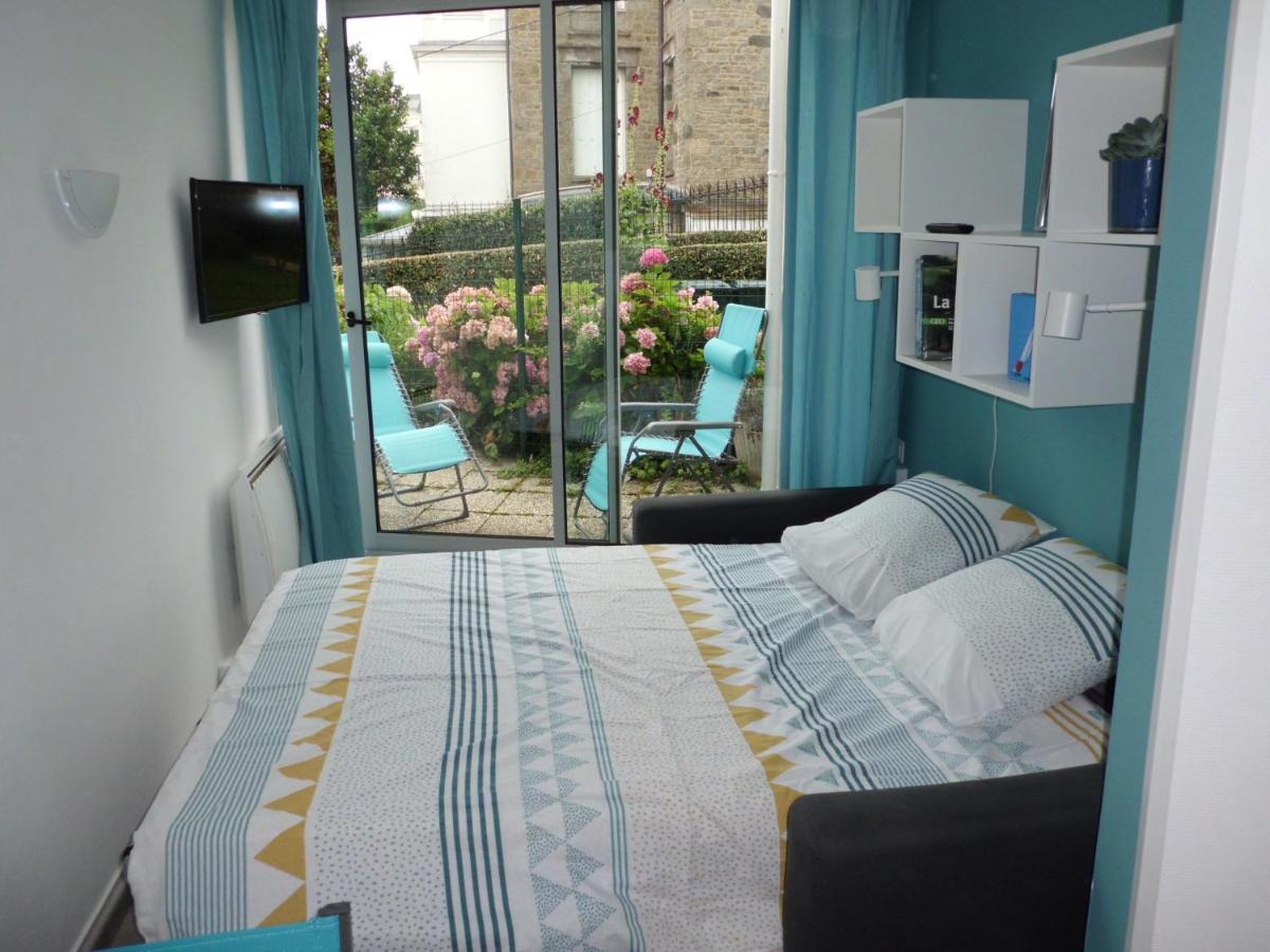 Petit Pot De Beurre Apartment Динард Екстериор снимка